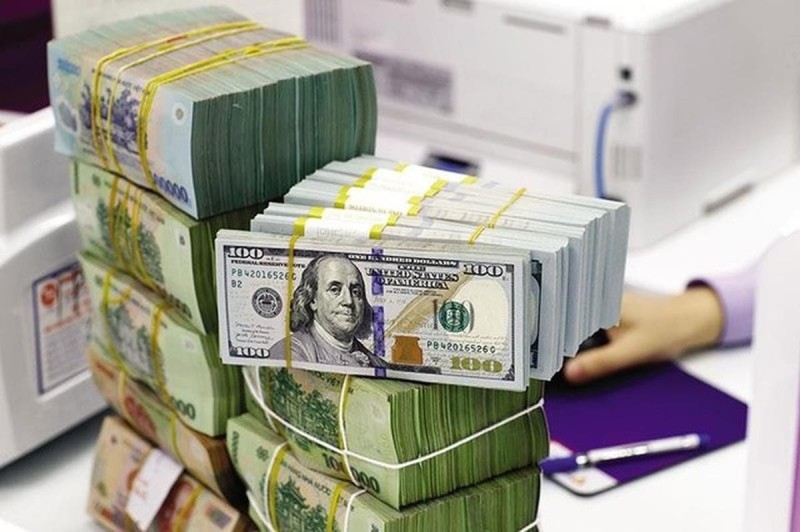 Vì sao tỷ giá USD ổn định dù Việt Nam nhập siêu gần 14 tỷ USD?